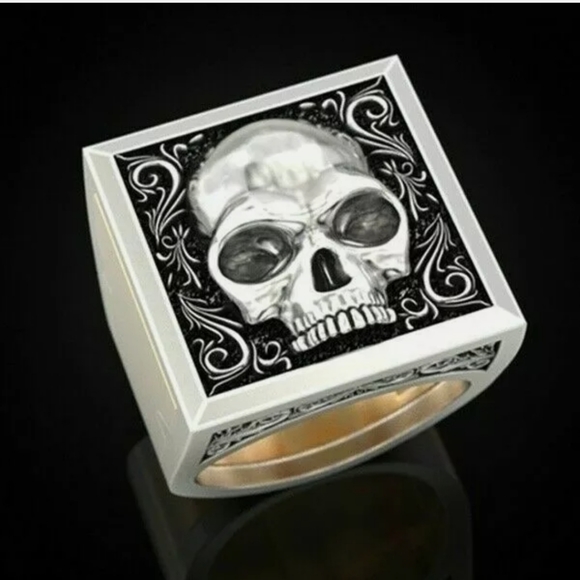 Skull Stash Ring - Picture 6 of 7